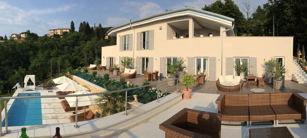 Zeno Suites San Zeno di Montagna Esterno foto